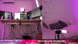 Redhead perfect ass masturbation show with toys on webcam