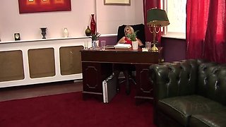 Michelle Thorne And Jem Stone In Lesbian With And Are Milfs