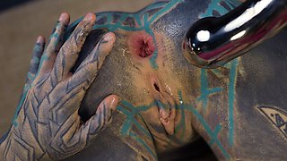 Anuskatzz Gets a Stainless Steel Dildo to Shove up Her Ass