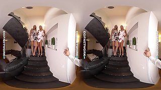 Friends With Benefits - Ffm Threesome With Two Blondes
