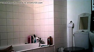 Horny fat arab housewife fingered on amateur hidden cam