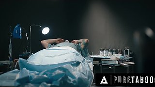 Horror porn with kink nurse Anna Claire and demon Ashely Lane with 3 boobs