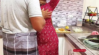 Eid Special: Horny Muslim MILF Cheats on Hubby with Servant - Hijabi Deep Throat & Loud Moaning