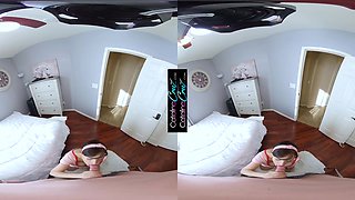 Catalina Cruz - Cherry Poppin 5k Vr