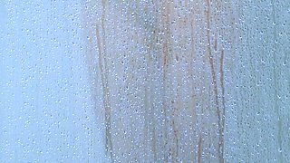 Gorgeous Girl - College Tanned Take A Shower In Bikini