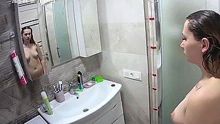 Amateur couple hidden cam