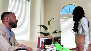 Sona Bella’s Little Spoiled Pussy Needed a Lesson