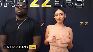 Brazzers - violet myers displays off her asshole to paparazi