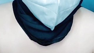 Hijab Girl Semok Masturbates Deliciously until Squirting