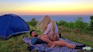 Risky Sex Real Amateur Couple Fucking at Camp