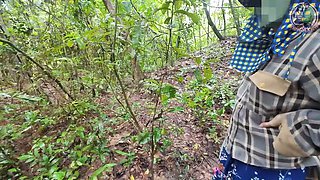 Amateur Thai Teen Villagers Outdoor Sex in Forest 4K Public Fuck