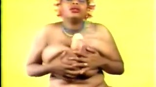 Yolanda (Hot BBW with huge tits masturbating!)