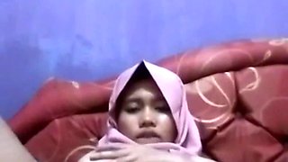 Big Milk Jilbab Colmek