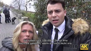 Debt4k. der bräutigam beobachtet, wie seine braut xxx mit einem anderen mann hat