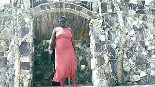 Interracial wild chest flogging - Ebony Miss Imani, BBW Miss Praline and Mistress Zeida
