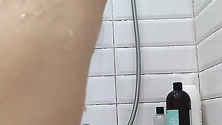Wet Hairy Pussy, Hairy Legs and Armpits in the Bathtub