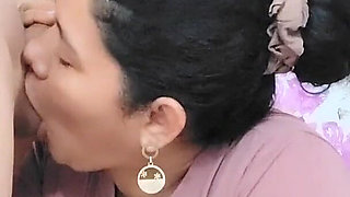 Rich Blowjob with Milk