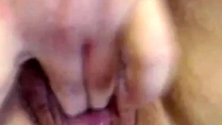 BBW Housegirl Squirts on Webcam