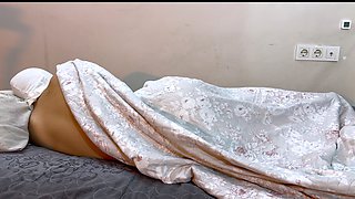Stepmom Woke Me up in the Morning and Faced a Scene
