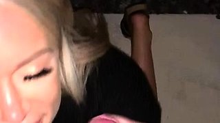 Amateur milf outdoors blowjob and fucking