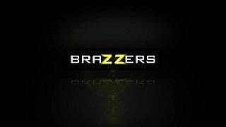 College Madness With James Deen, Kendra Lust - Brazzers