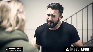 Delightful Lisey Sweet and Will Pounder's cumshot clip