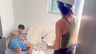 Arquitecta Aprendiz Recibe La Mejor Follada De Su Vida De Parte De Latino Muy Caliente Y Se Le Viene En Su Cono. 12 Min