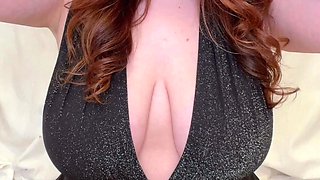Blonde With Natural Big Boobs Loves Putting A Toy In Her