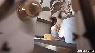 Deep throat smut with mysterious Rissa May from Brazzers Exxtra