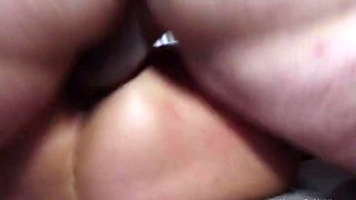 Married mature slut expressing her passion for raw sex
