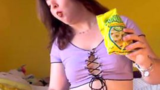 Swallowpeaches pawg gf eating cake clothes try on: Teen, Big Ass  Amateur Porn
