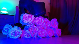 CRUSH WHITE ROSES WITH UGE BOOTS