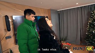 Hunt4k. i showed her a decent christmas joy and instructed him a lesson