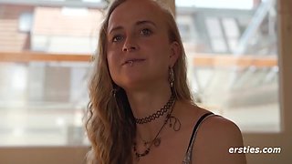 Luna Oils Her Latex And Slides Deep Inside Herself With The Dildo