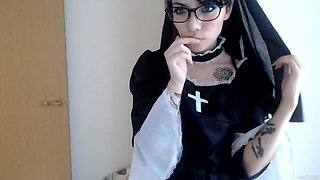 Flirtatious Asian Nun Masteurbates On Webcam