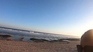 Big ass Thai amateur GF beach visit and homemade sex tape