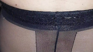 My slut gives me a blowjob and gets on all fours to get penetrated