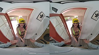 Electrician Girl Savanah Storm
