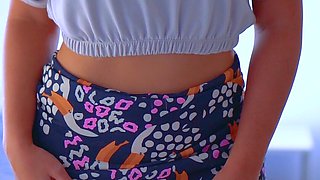 Desi College Girl Sensual Skirt Masturbation