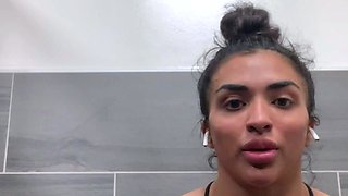 Amateur Cute Teen Girl Plays Anal Solo Cam Free Porn