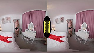 Jessica B - Glamour-VR