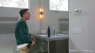 Cherie Deville In Hands Glued To The Willy! Ft Ricky