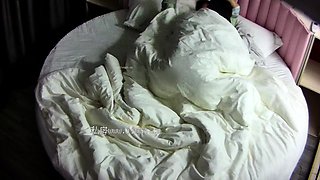 Horny fat arab housewife fingered on amateur hidden cam