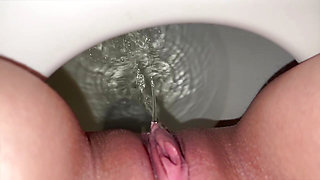 MY HOT SEXY STEP SISTER ARABIAN SNOWWHITE MASTURBATE IN BATHROOM - PISSING IN TOILET - MULTIPLY MOAN CRYING ORGASMS-LOS ANGELES