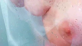amateur candy i flashing ass on live webcam