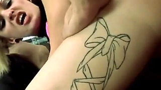 Jenni Lee gives Faye Runaway to her man as a gift in hot BDSM scene