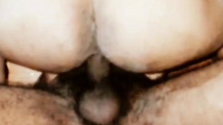 Husband and wife sex, wife sat on her husband and got fucked