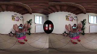 Janelle Dressed In A Cosplay Chinese Costume With Anal Dick In Nude Stockings; Busty Ebony Babe Leg And Foot Fetish Vr