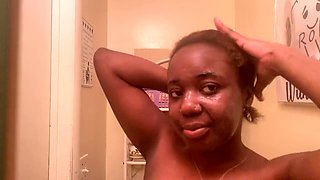 Black ebony lady pleasures herself the morning after