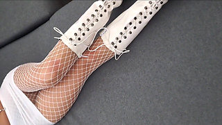 MILF with Perfect Body Shows off in Heels and Pantyhose